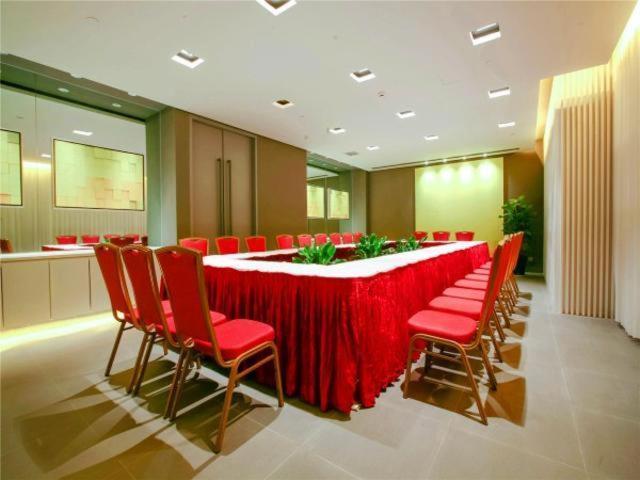 Jinjiang Inn Nanjing Road Pedestrian Streeteast Asia Hotel شانغهاي المظهر الخارجي الصورة