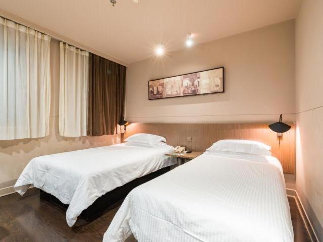 Jinjiang Inn Nanjing Road Pedestrian Streeteast Asia Hotel شانغهاي المظهر الخارجي الصورة